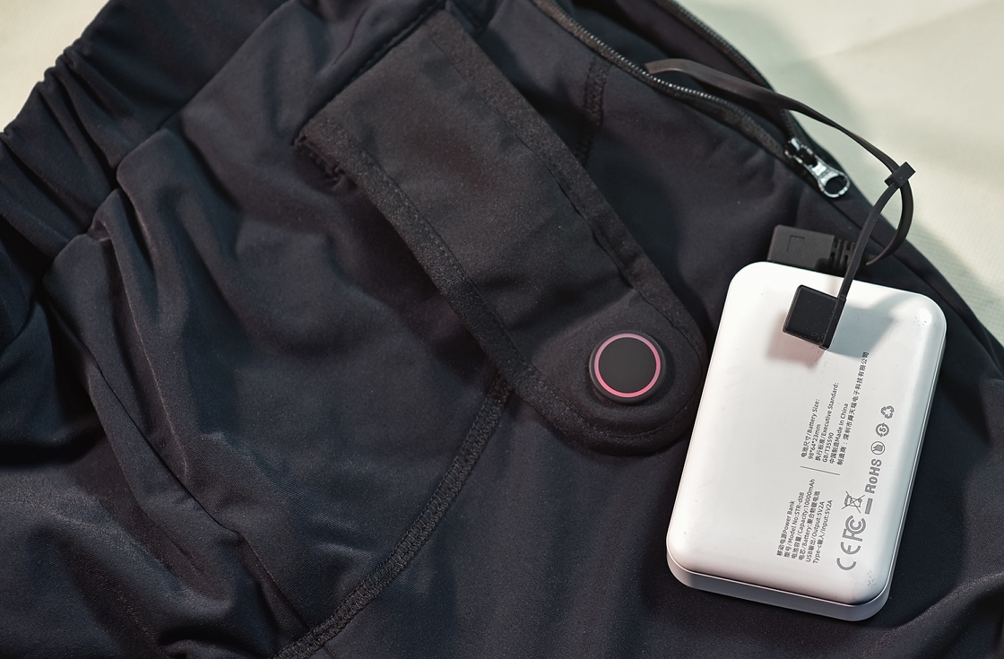Boost Your Outdoor Work Performance with Carbon Fiber USB Heated Thermal Underwear